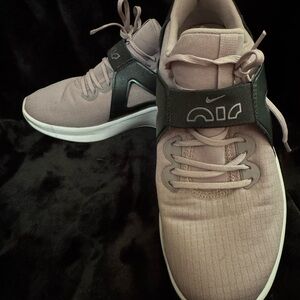 Nike Women's Athletic Shoes - Mauve and Black